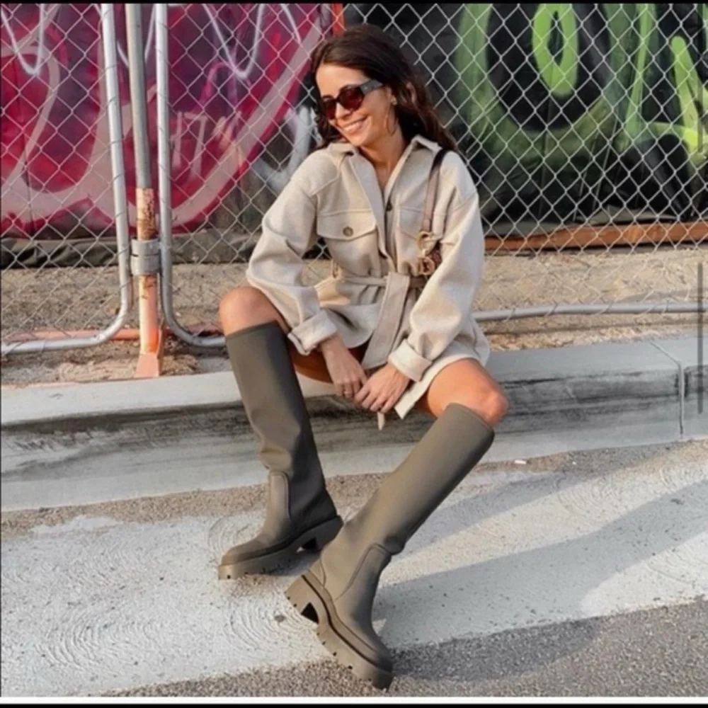ZARA Khaki Green Rubber Knee-High Chunky Low Platform Pull-On Rain Comfort Boots